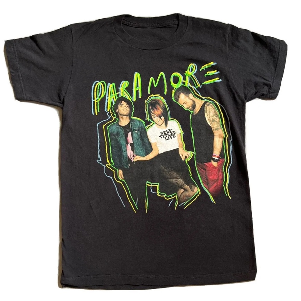 RARE Paramore band tshirt, Monumentour! era, 2014. size s